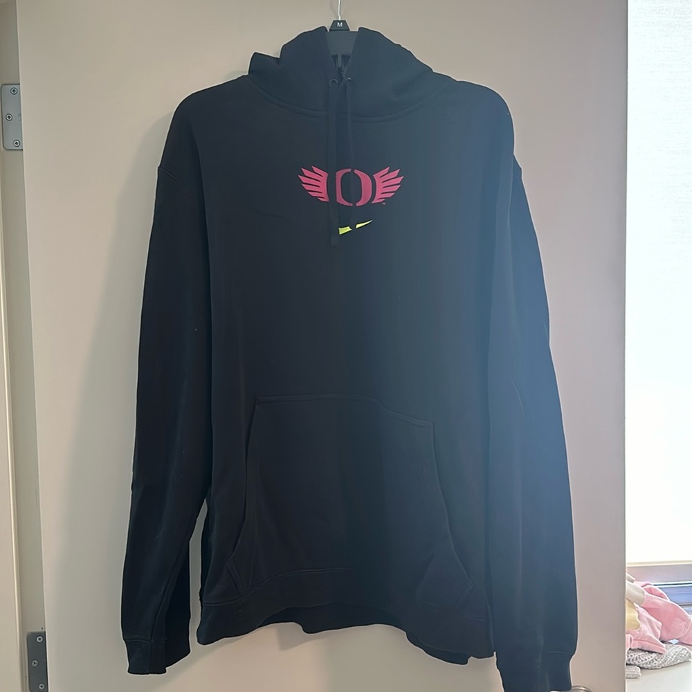 Black Nike Oregon hoodie XXL (fits like a large)